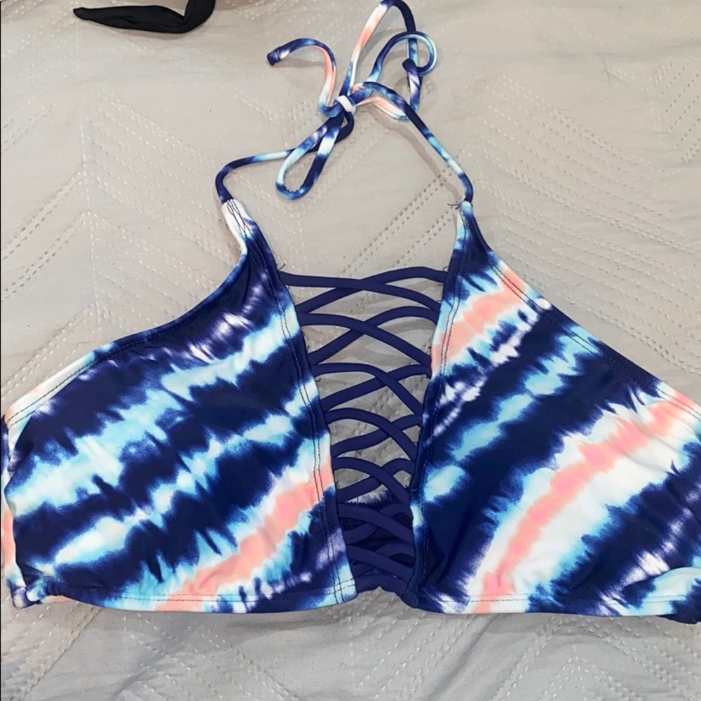 Bathing suit top